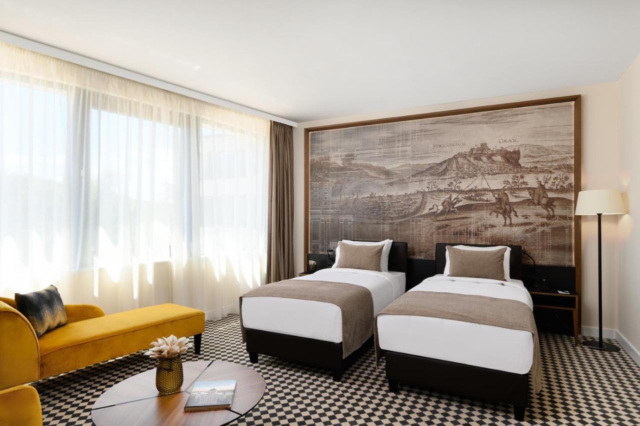 Grand Hotel 艾斯特根 外观 照片