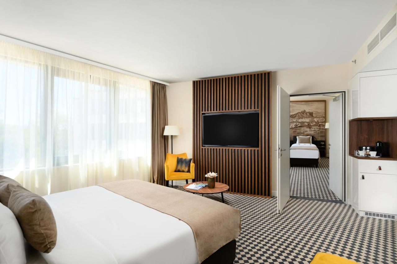 Grand Hotel 艾斯特根 外观 照片